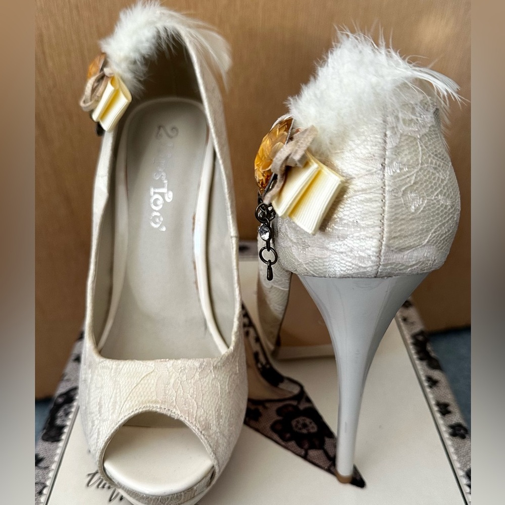 White Satin & Lace & Feathers open Toe Heels Size 8 by 2 Lips Too.